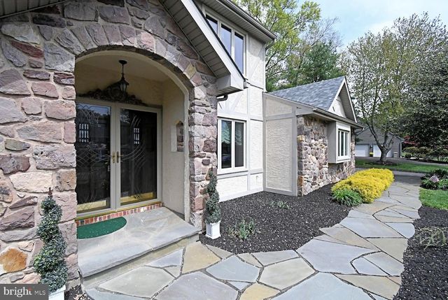 695 FRIAR DR, Yardley, PA 19067