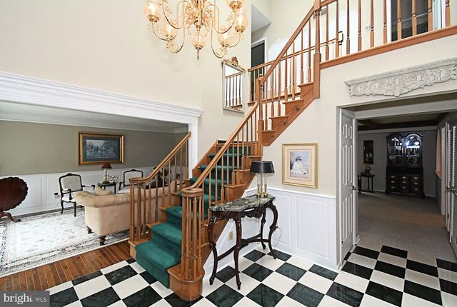 695 FRIAR DR, Yardley, PA 19067