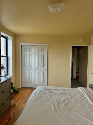 2 Windsor Terrace 4C, White Plains, NY 10601