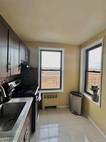 2 Windsor Terrace 4C, White Plains, NY 10601