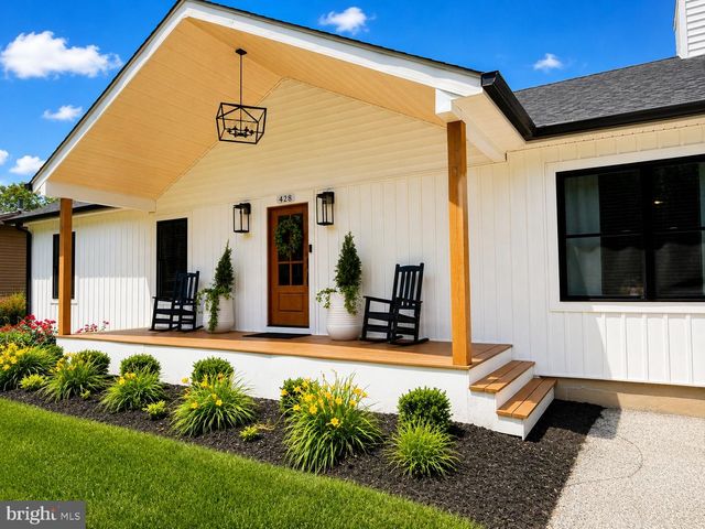 428 ROYAL BEACH RD, Pasadena, MD 21122