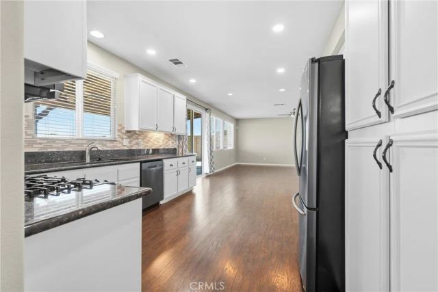 2430 Newberry Street, Rosamond, CA 93560