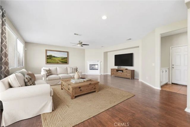 2430 Newberry Street, Rosamond, CA 93560