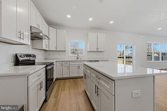 2503A DUNCAN RD, Wilmington, DE 19808