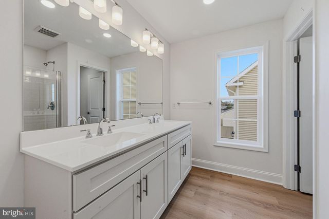 2503A DUNCAN RD, Wilmington, DE 19808