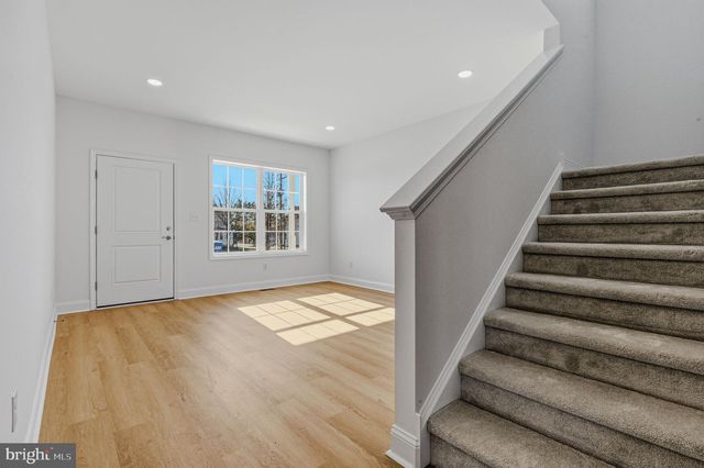 2503A DUNCAN RD, Wilmington, DE 19808