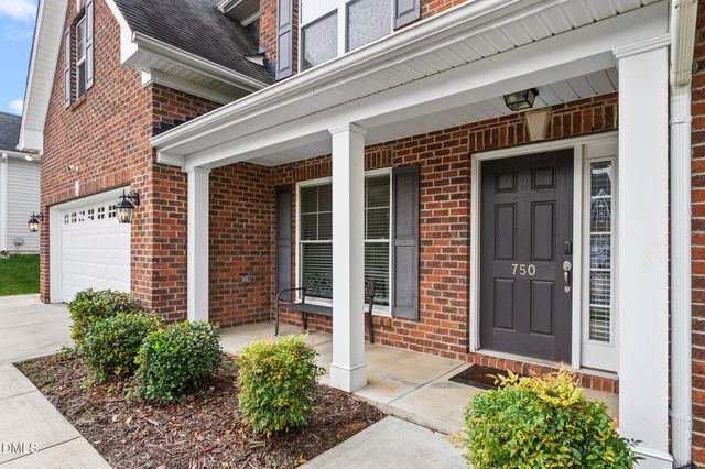 750 Cannonade Drive, Whitsett, NC 27377