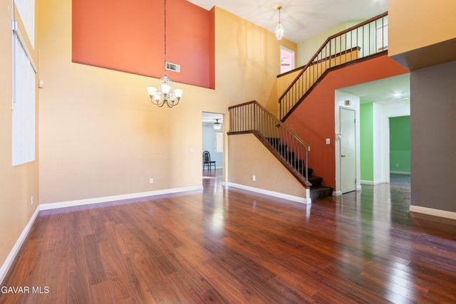 44103 Sundance Court, Lancaster, CA 93535