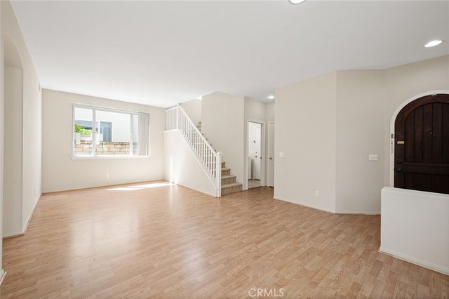 28301 Lobelia Lane, Valencia, CA 91354