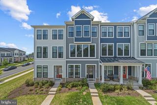 4256 FROST ST, Marshall, VA 20115