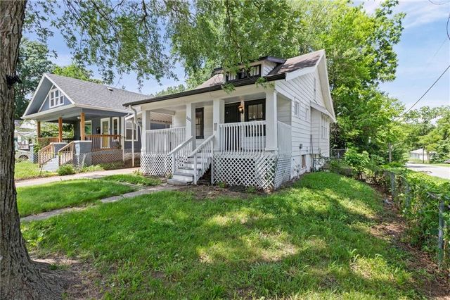 7000 Indiana Avenue, Kansas City, MO 64132