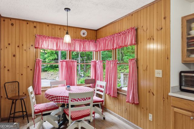 169 N Pinecrest Road, Toccoa, GA 30577