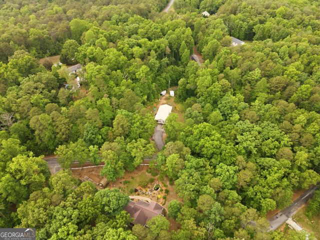169 N Pinecrest Road, Toccoa, GA 30577