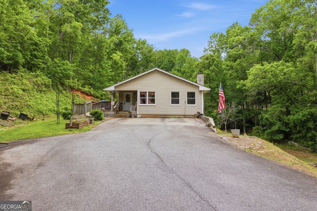 169 N Pinecrest Road, Toccoa, GA 30577
