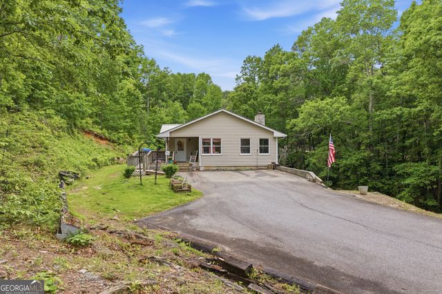 169 N Pinecrest Road, Toccoa, GA 30577