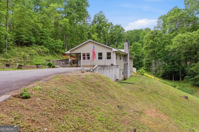 169 N Pinecrest Road, Toccoa, GA 30577