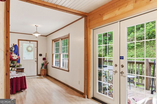 169 N Pinecrest Road, Toccoa, GA 30577