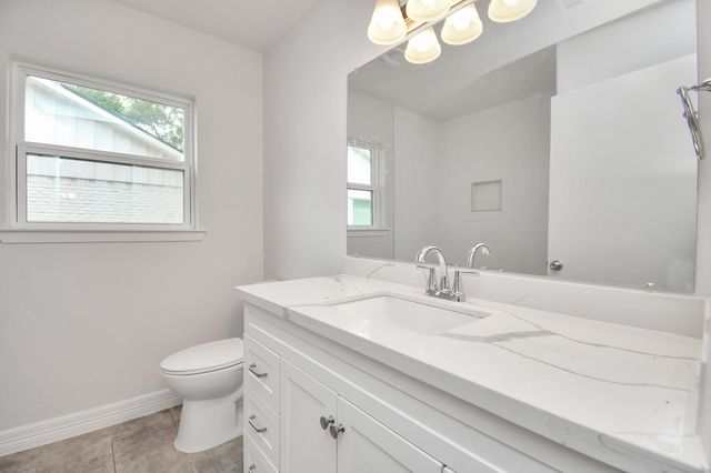 5010 Creekbend Drive, Houston, TX 77035