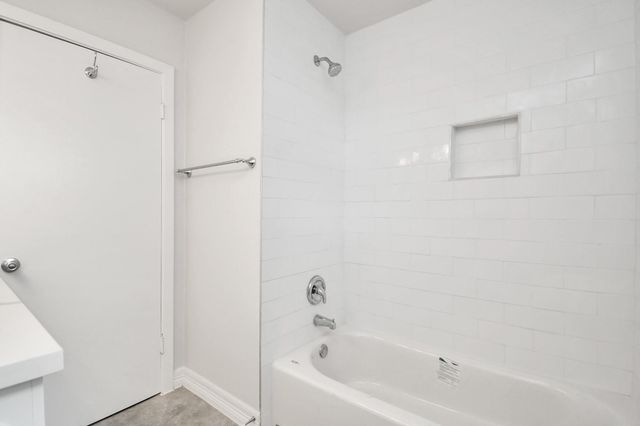 5010 Creekbend Drive, Houston, TX 77035
