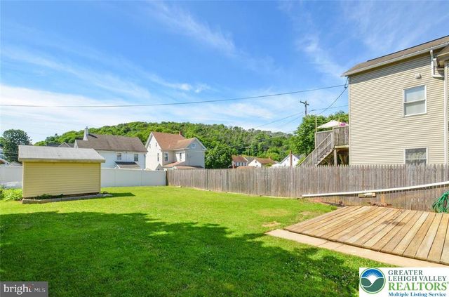 319 West Franklin Street, Slatington Boro, PA 18080