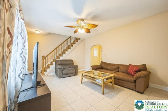 319 West Franklin Street, Slatington Boro, PA 18080