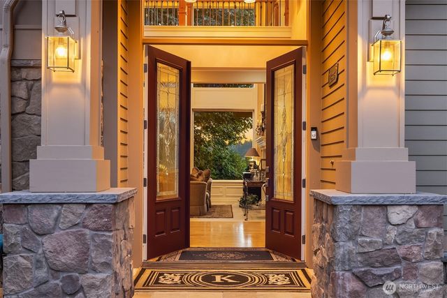 15335 NE 106th Court, Redmond, WA 98052
