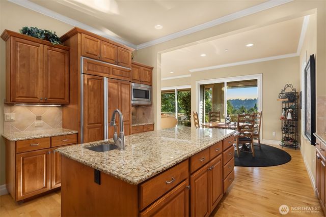 15335 NE 106th Court, Redmond, WA 98052