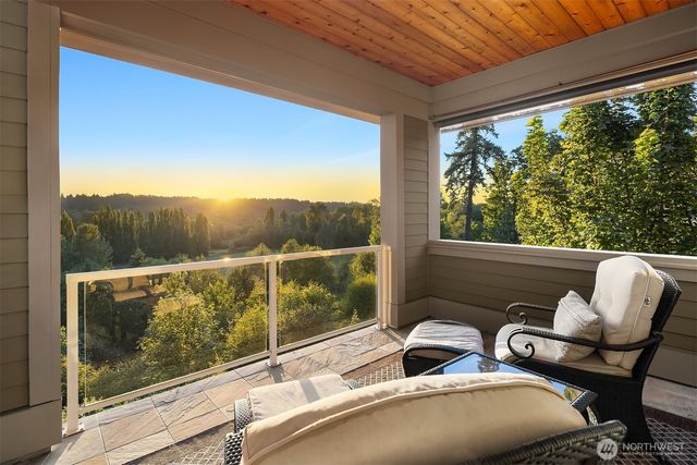 15335 NE 106th Court, Redmond, WA 98052
