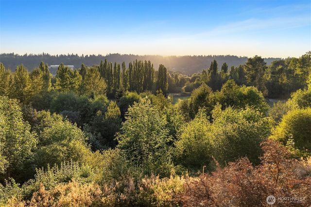 15335 NE 106th Court, Redmond, WA 98052