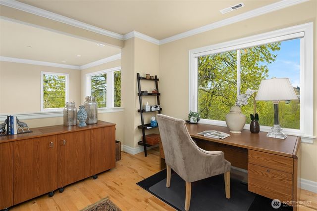 15335 NE 106th Court, Redmond, WA 98052