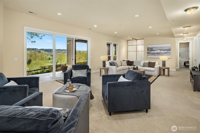 15335 NE 106th Court, Redmond, WA 98052