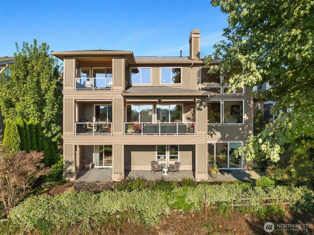 15335 NE 106th Court, Redmond, WA 98052