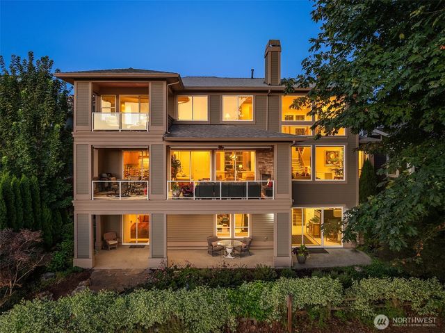 15335 NE 106th Court, Redmond, WA 98052