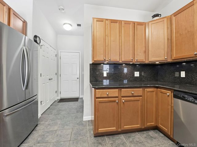 15 Revolution Road, Cold Spring, NY 10516