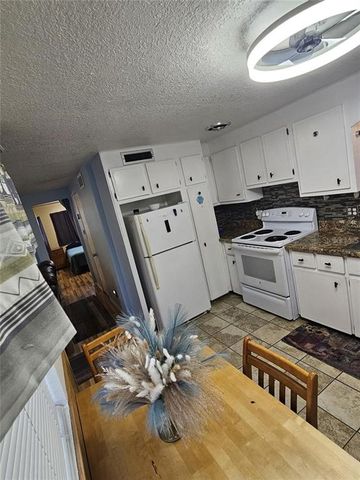 4851 W GANDY BOULEVARD B3L12, Tampa, FL 33611
