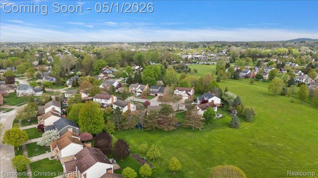 46481 E Oak Manor Court, Canton Charter Township, MI 48187
