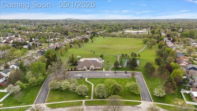 46481 E Oak Manor Court, Canton Charter Township, MI 48187