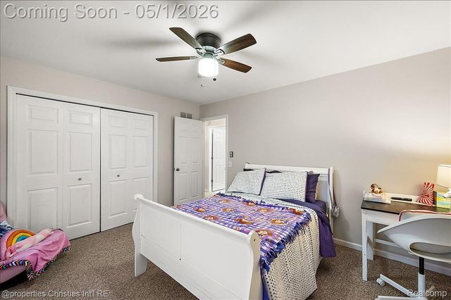 46481 E Oak Manor Court, Canton Charter Township, MI 48187
