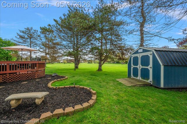 46481 E Oak Manor Court, Canton Charter Township, MI 48187