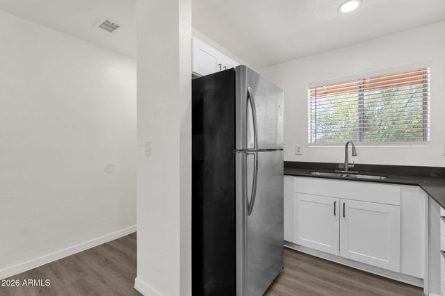 6454 E UNIVERSITY Drive 7, Mesa, AZ 85205