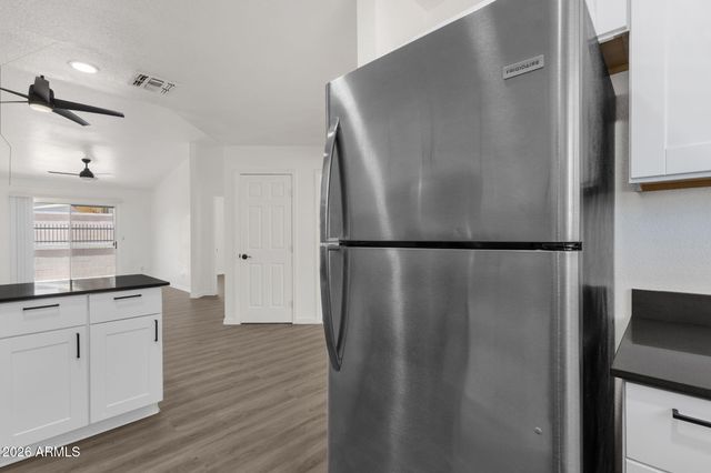 6454 E UNIVERSITY Drive 7, Mesa, AZ 85205