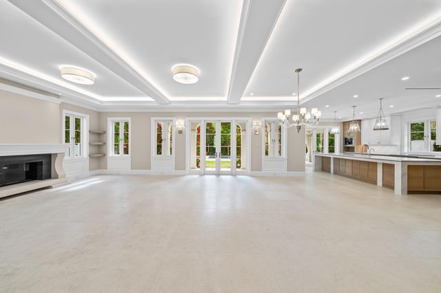 350 Seabreeze Avenue, Palm Beach, FL 33480