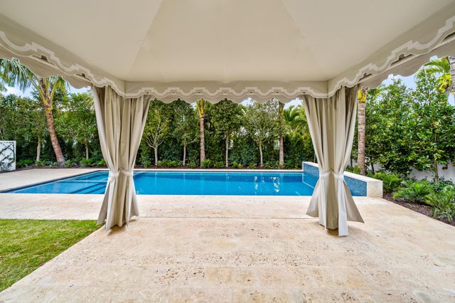 350 Seabreeze Avenue, Palm Beach, FL 33480