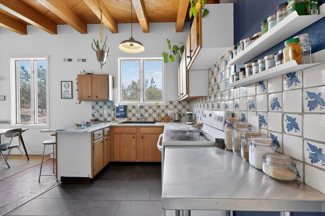 3 Gavilan Road, Santa Fe, NM 87508