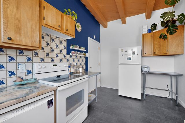 3 Gavilan Road, Santa Fe, NM 87508