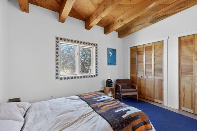 3 Gavilan Road, Santa Fe, NM 87508