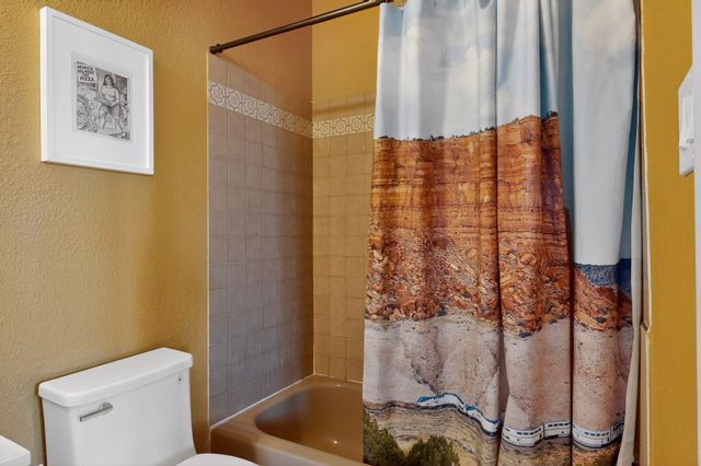 3 Gavilan Road, Santa Fe, NM 87508