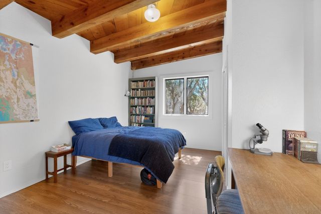 3 Gavilan Road, Santa Fe, NM 87508