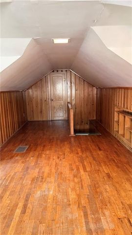 4202 W 53rd Terrace, Roeland Park, KS 66205