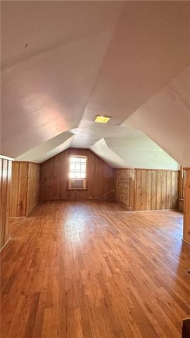 4202 W 53rd Terrace, Roeland Park, KS 66205